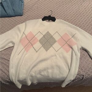 Hollister Women's Argyle Sweater - Cream, Pink, and Gray